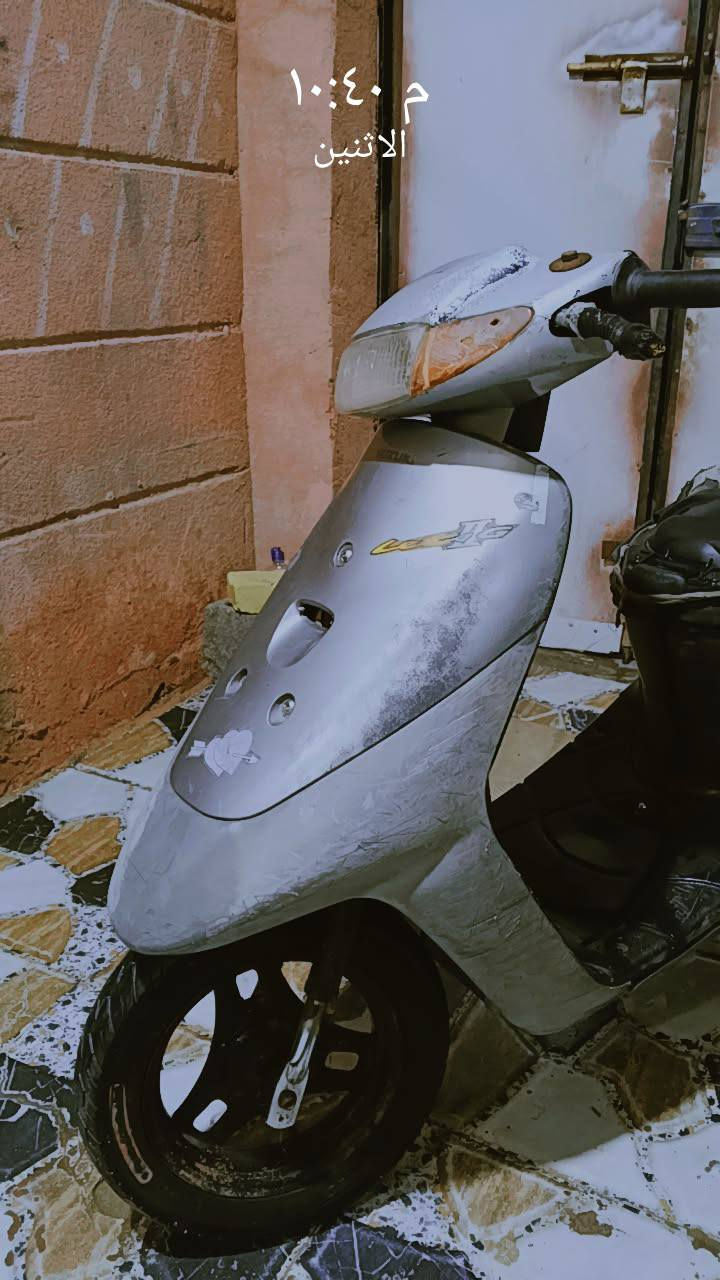 سلام عليكم دراجتين ساسوكي البيضه شغاله وثانيه كايمه سعرهن 150 وبيهن مجال العلوان بصره تنومه ***********
