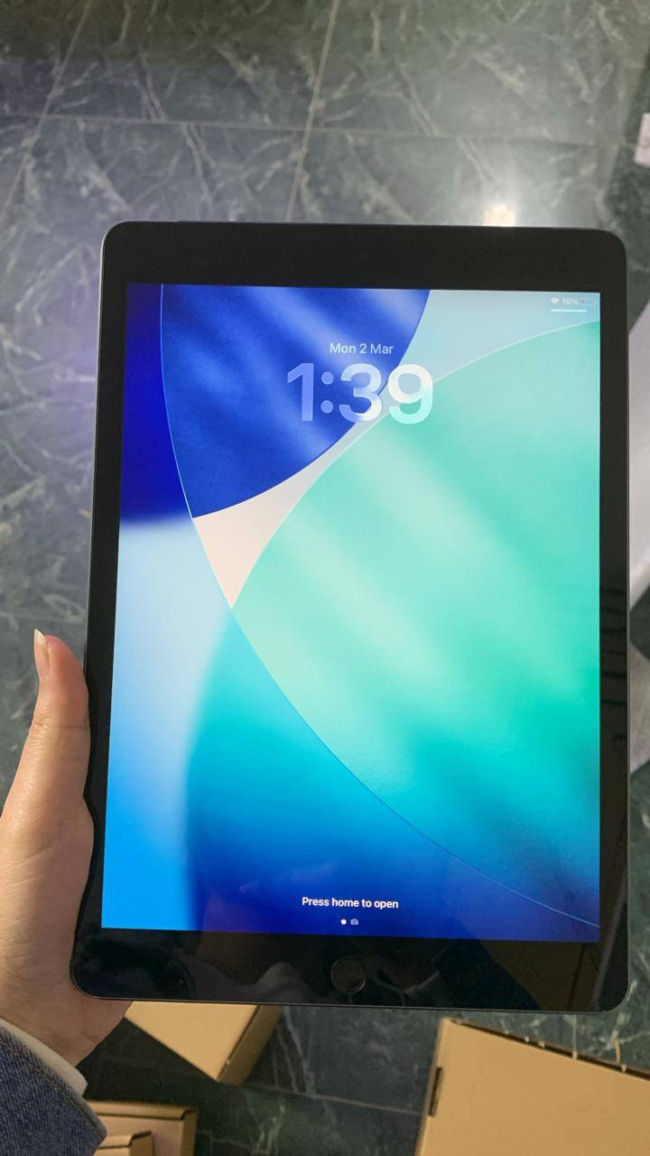 ايباد 9 ذاكره 64 ببجي 60 فريم بس يسوى 90 فريم لاك تقطيع انسه ويه حافضه وشاحنة جديد صار ٤٠ يوم من ماخذه بلكارتونه السعر 250 يوجد توصيل


**إذا كنت صاحب هذا الإعلان وتريد حذفه لأي سبب، رجاءا أرسل رسالة إلى الدعم الفني**