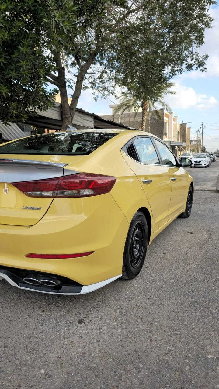 السلام عليكم
النترا موديل 2017 مكينه 2000 دوش كير AT  مضاف عليها منضومه غاز بجم كبس كاملة من كلشي اي نقص ما بيهة فول ما عدا الفتحه رقم بغداد  تحويل مباشر بسمي  حادث غرق  واصل  للدوسة المكان بغداد الدورة شارع 60 
السعر / 128 وبيها مجال بسيط 
***********
