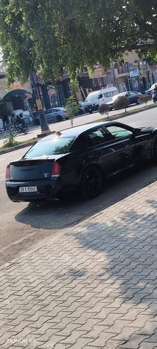 سلام عليكم اوباما مديل ١٩ مرمزه ٢٣ حادثه موجود بل صور السيارة S تعرفون مواصفات S السياره نضيفه كلش
ماعايزه برغي من حداديه ومكينه وكير كل نقص مابيها السياره دمام خلفي مكان نجف رقم الهاتف *********** اتصل بيك خير ودلل
