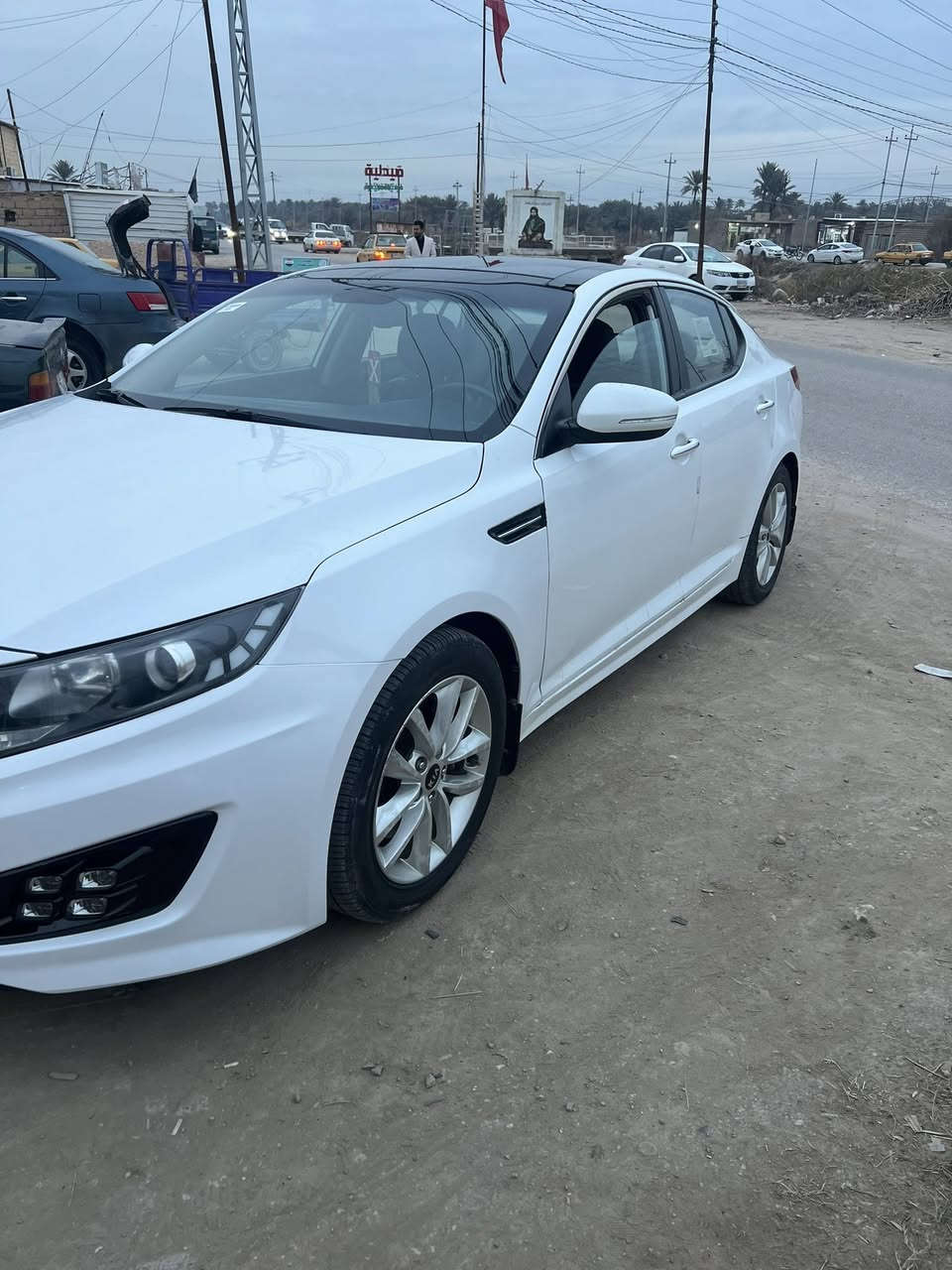 كيا اوبتما موديل 2012خليجي
فول مواصفات 1/1
بانوراما 
بصمه تشغيل 
بصمة ابواب 
٣انظمه قياده 
اشاير مري 
كشن كهرباء 
تحكم ستيرن وغيرها المواصفات المعروفه 
مكينه جديده قبل شهر شديتها 2400دوش 4حساسات 
رقم اربيل دولي لحد سنه2030تريد وكاله تريد مداور مباشر 
السياره جاهزه من كلشي كير مكينه حداديه تخم تاير منضومة تبريد كله جديد السونار مرفق بيها بنيد وجاملغ جهة السايق بدلته مال كصه عالسونار  شرط اي شي غيرهن اتحمل المسوليه بدون دواخل لفود وشواصي كله سليم الجاملغ نفسه الي بي بارد 
السعر 127$بيها مجال بسيط للشراي /علماً انو صور الحادث عندي الي يريد ادزهن اله 
مكانها كربلاء طويريج 
وهذا رقمي ***********
