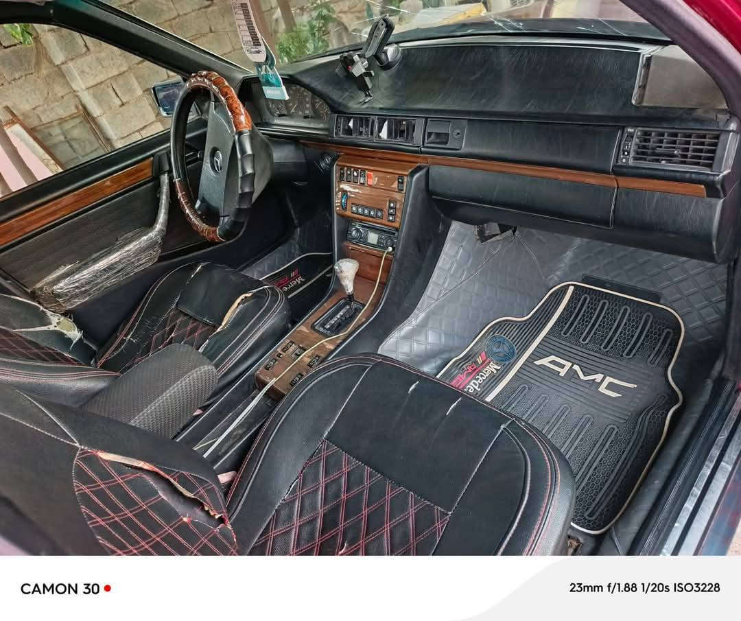 مارسدس للبيع رقم رقم ديالى بسمي محرك بطه فوال واحدعلى واحد تبريد تخم تاير جديد باتري دوشمه جديدقبل شهر دوشمته قواعد دبلات بلادي نضيفه السياره فوال ماعايزه اي شي فوال المكان ديالى دلي عباس رقم الهاتف ***********
مكلف بنشر خابر صاحبهه
