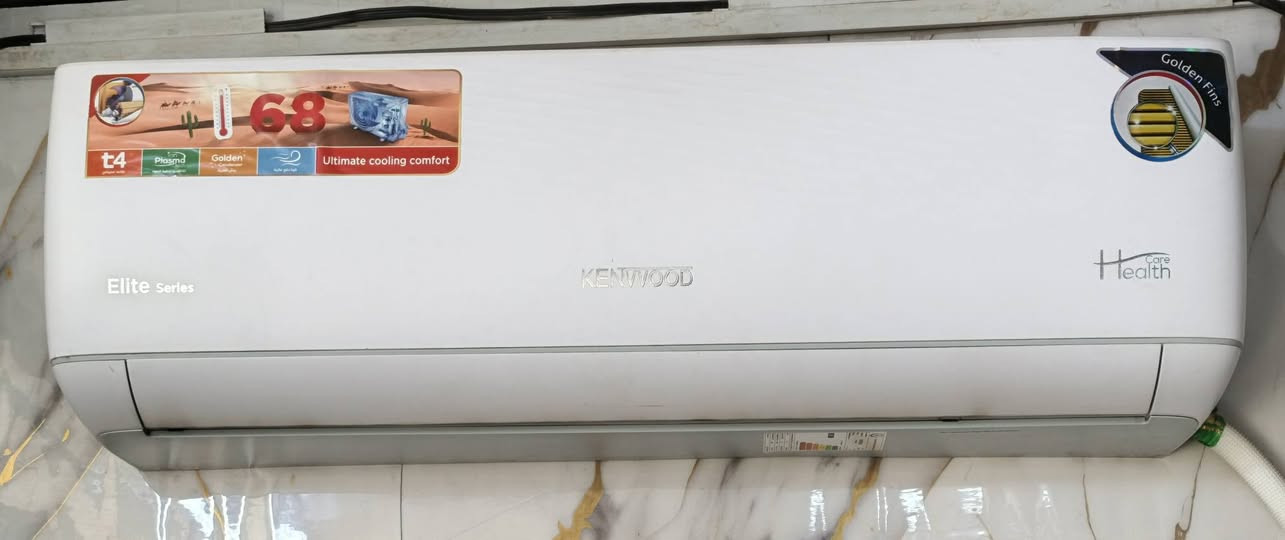 سبلت للبيع نضيف كلش على فحص من شركه KENWOOD 
طن ونص مستعمل نص موسم حته مو موسم كامل على فحص سعر 450
*********** بكاني بغداد المشتل
