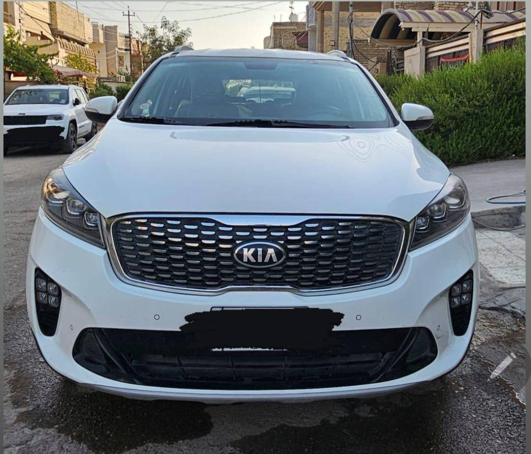 السلام عليكم سياره سورنتو للبيع
مديل 2020
سيارة نضيفه
***********
