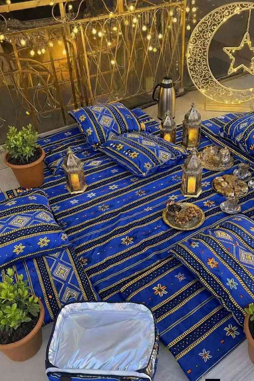 ترند رمضان باحلى جلسه رمضانيه والوان ولا بالخيال  وبسعر حرق
مكون من ٤ فرشات و٤ مخدات وبساط نفس ماهو موجود بالصور للطلب عالخاص


**إذا كنت صاحب هذا الإعلان وتريد حذفه لأي سبب، رجاءا أرسل رسالة إلى الدعم الفني**