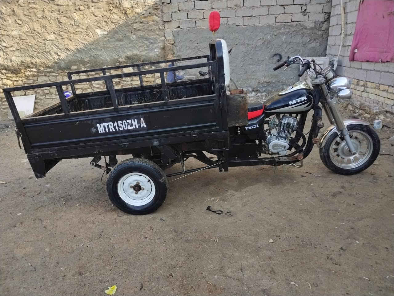 ستوته للبيع توه معمره ستوته نضيفه مكينه 23 
السعر 875 الشراي يتصل 
***********
