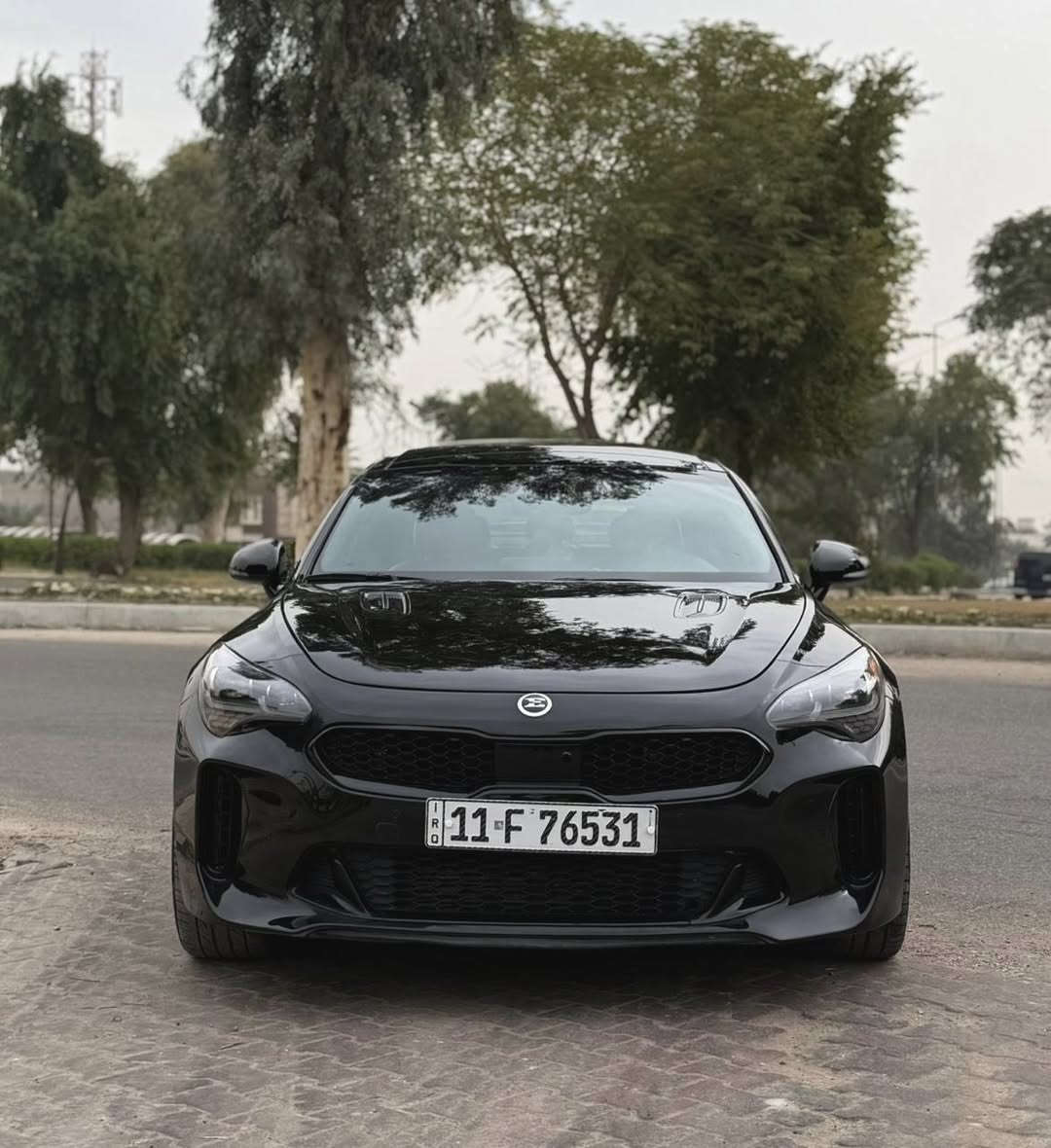 السلام عليكم
كيا ستنكر 
موديل : 2021 
ماشية : 66 الف 
المواصفات 
بانوراما 
بصمة 
بصمة ابواب 
المكينة 330 تون تيربو 
 6 سلندر 
شاشة 
كاميرا 
كشنات جلد احمر GT
كشنات كهرباء 
كشنات تدفئه + تبريد 
لون الداخل احمر بلادي 
ذاكرة خزن ميموري 
ستيرن هيتر 
ستيرن كهرباء 
تحكم ستيرن جهتين 
كروز سرعة 
شفتات ستيرن 
سايد بريك دكمة 
شاحن موبايل 
حساسات امامية + خلفية 
أنظمة قيادة (Comfort - Smart - Sport - Eco- Custom )
نظام اطفاء  
نظام ايكو 
رادارات 
تحديد مسار 
قيادة ذاتية 
مري شفط كهرباء 
اشاير بالمري 
مري قلاب 
ترحيب 
قطعتين تبريد
سبايدر خلفي 
سستم صوت سماعات
انارة داخلية LED
انارة داخلية الوان 
لايت زنون 
لد امامي 
بك لايت لد 
ويل كب بلاك 
(رقم بغداد آلجديد مشروع وطني بأسمي)
الحادث : بنيد + جاملغ مبدل نفس الون + الصندوك . 
( السونار مرفق )
السيارة جاهزه من كلشي بدون اي نقص صدر جديد تخم تايرات جديد . 
السعر : 169 وبيها مجال بسيط 
العنوان : بغداد الكاظمية قرب مرور الكاظمية معارض جكوك معرض آلرحمن. 
 ***********
 ***********
