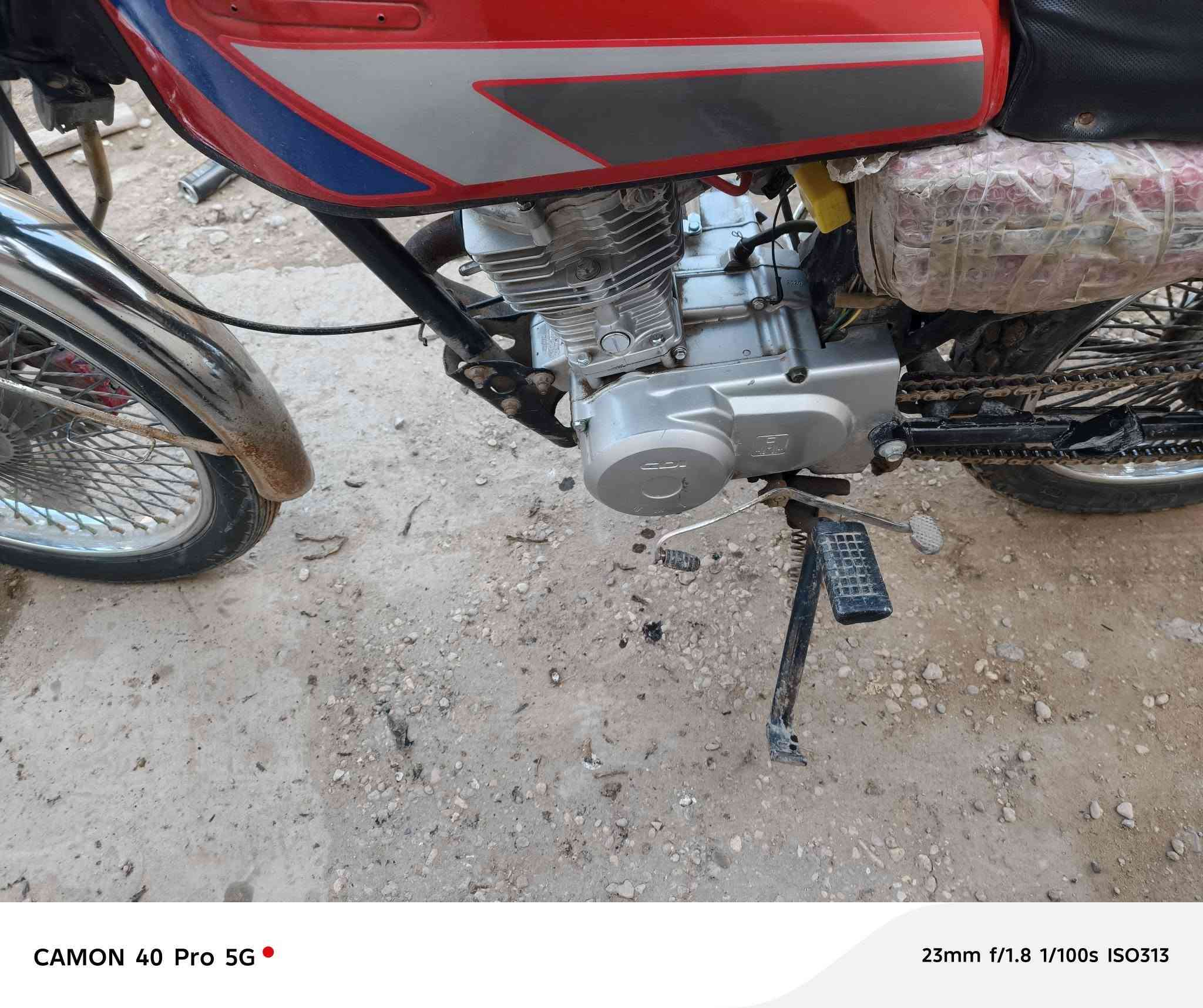 تايكر للبيع موديل 2024 أوراق السعر ٤٠٠ 
بيها مجال مكاني حله  ***********
