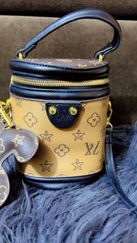 بوكس لويس فيتون • مختوم • كشخة العيد