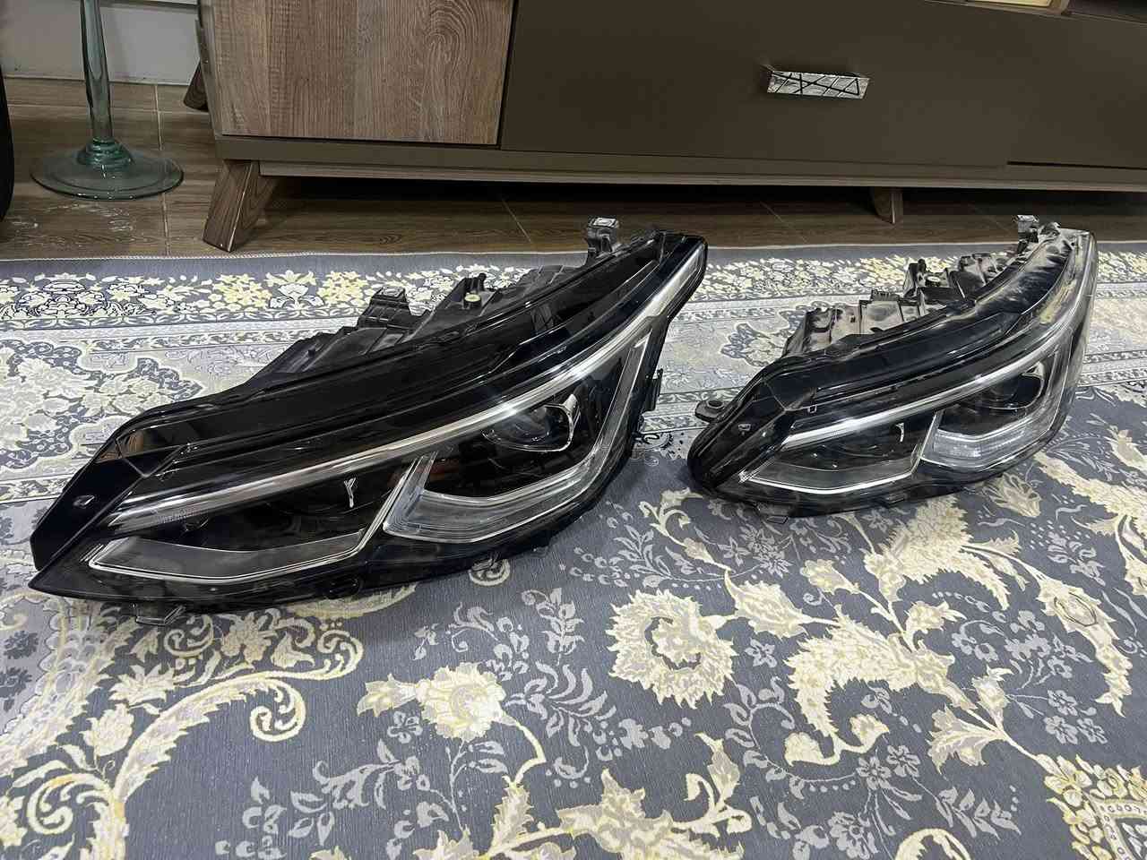 سلام عليكم
لايت gti امريكي اصلي صفحة السايق
واحد جديد والثاني بي تصليح من الظهر شغالات شرط الفحص
***********
العنوان سليمانية المنطقة الصناعية
