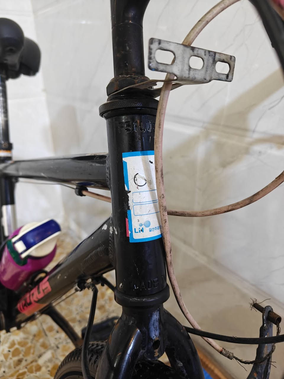 السلام عليكم بيسكل ياباني لشه الامنيوم كلش حلو حجم 24 السعر60 الف مكاني بغداد قرب  معارض الحبيبية رقمي ***********
