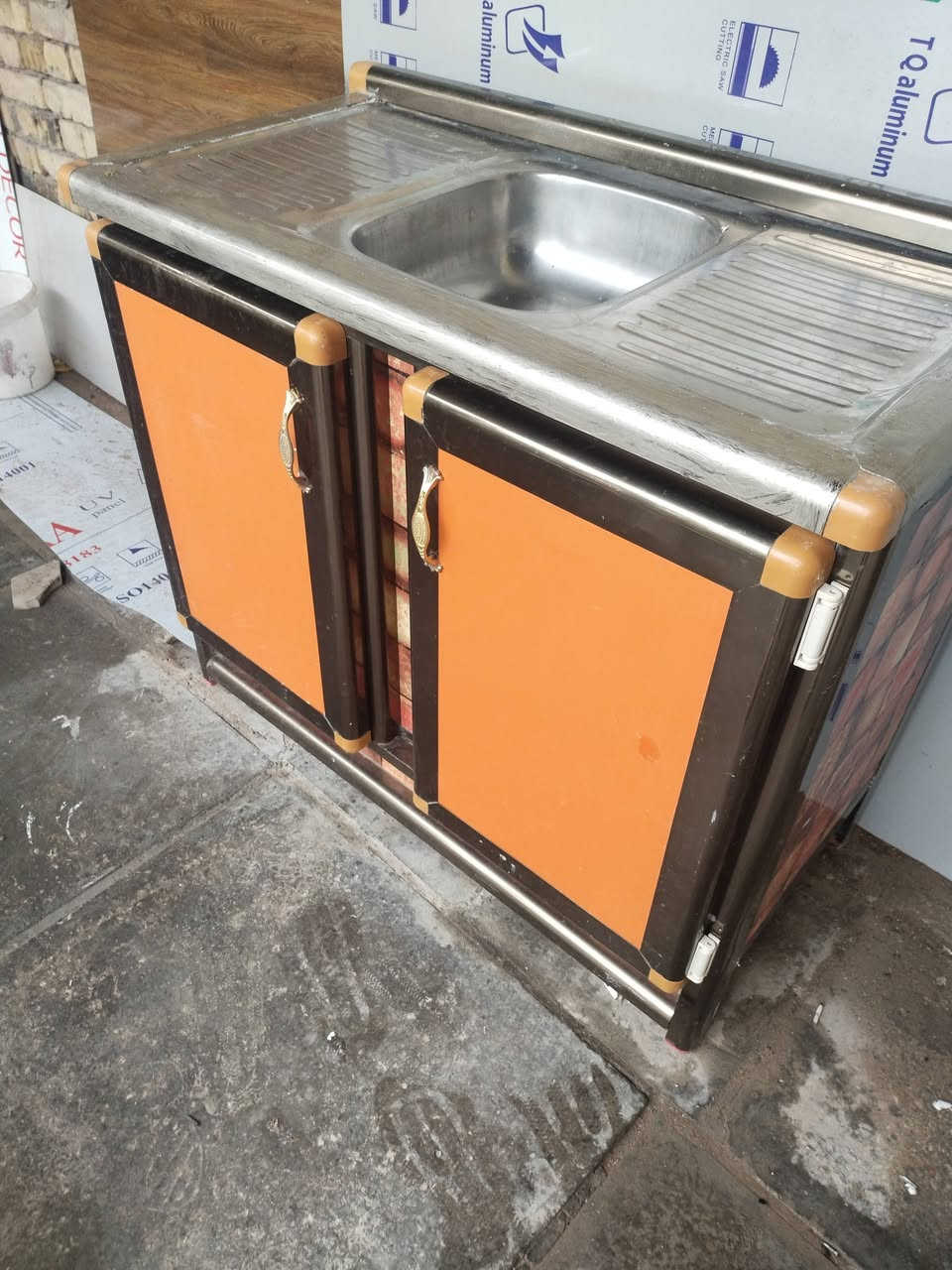 السلام عليكم سندي مستخدم متى السعر على رقم التلفون ***********
