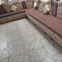 ديوان 16متر زاويتين ويه غطوه والكوشات هدية سعره مناسب جداً للتواصل الر...