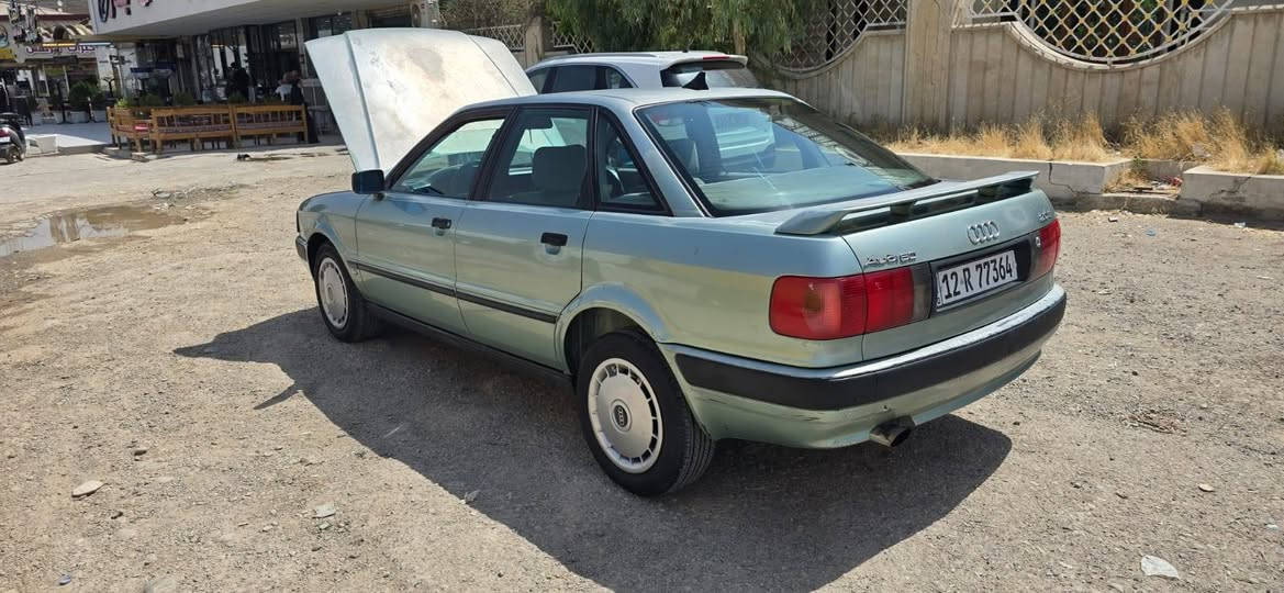 السلام عليكم
‏اودي 80
‏1992
‏رقم نينوى دولي
‏محرك شرط حجم 2000
‏كير اوتومانيك بي ضربة وتاخير
‏طخم نظيف
‏بدون ضرر بدون صبغ 
‏وضع شركة
‏بيها تقحيل بمكانات
‏السعر 43 وبيها مجال
‏للاتصال ***********
