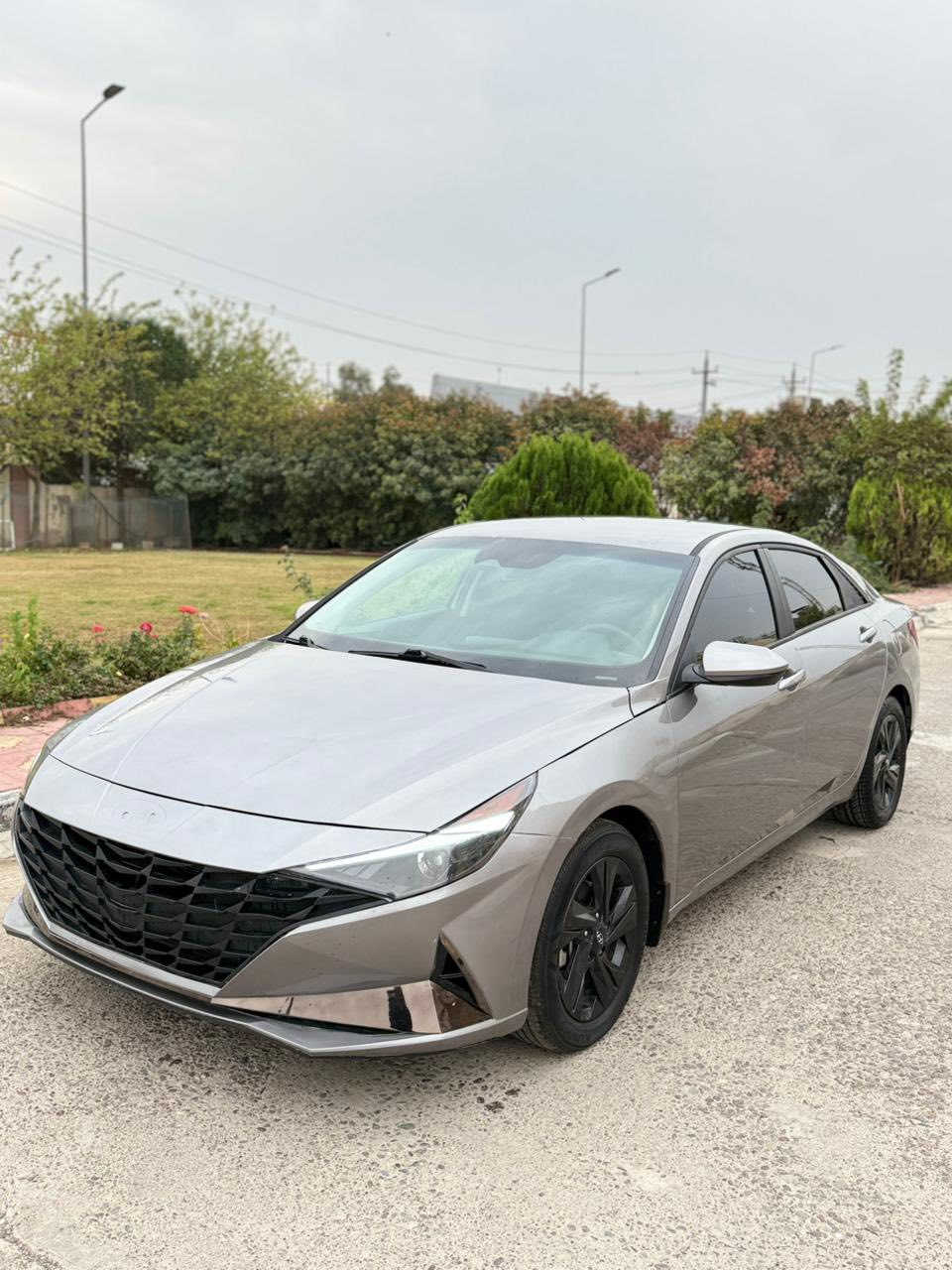 السلام عليكم
هيونداي إلنترا 2023 هايبرد – وارد أمريكي
Hyundai Elantra Hybrid 2023 SEL
ماشيه: 39 ألف mi
الضرر: فقط البونيد الأمامي  والجاملغ اليسار + ايرباك الستيرن السيارة بدون دواخل صور الحادث موجوده مع الصور
رقم الشاصي KMHLM4AJ5PU039777
المواصفات
 • شاشة كبيرة
 • كشنات مخمل
 • كشنات تدفئة 
 • ويل كب اسود
 • تشغيل عن بعد
 • رادار 
 • إشارة ترحيب
 • بصمة أبواب وبصمة تشغيل
 • مانع انزلاق
 • 3 أنظمة قيادة
 • سايد بريك كهربائي
 • شاشة
 • تثبيت مسار
 • جاهزة و ما نقصها شي 

السعر: 13500$ وبيها مجال
السياره كاتي بعده 
مكان السيارة أربيل

‭0750 740 9651‬
