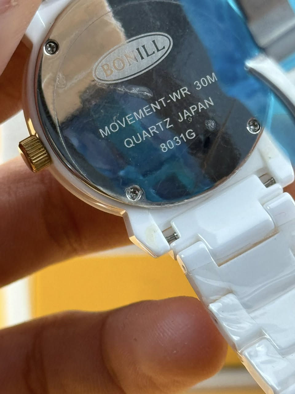 سيراميك مكينه ياباني 
السعر 15 الف مع العلبة 🤍


**إذا كنت صاحب هذا الإعلان وتريد حذفه لأي سبب، رجاءا أرسل رسالة إلى الدعم الفني**