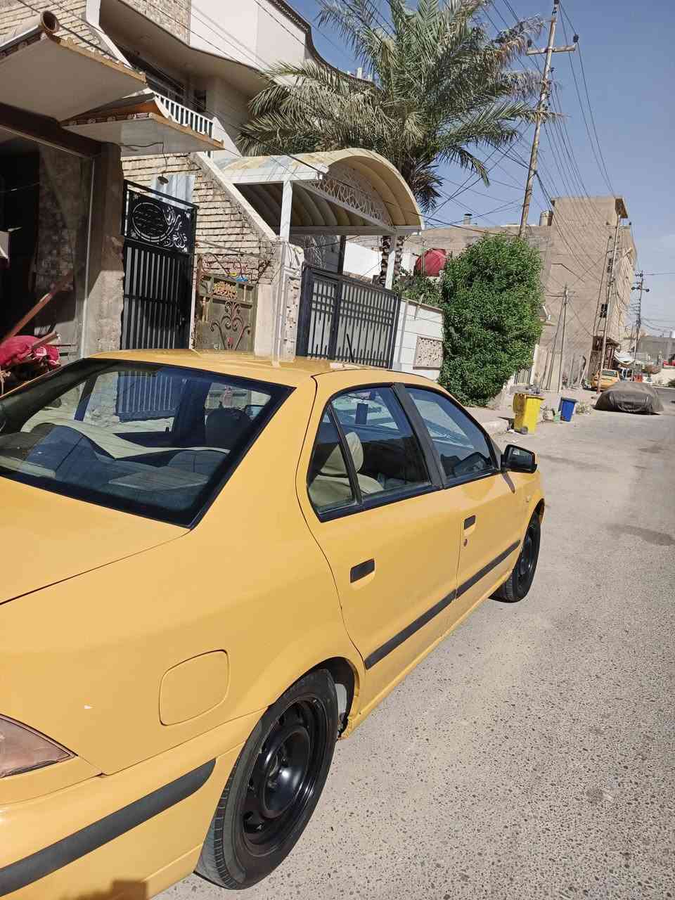 سلام عليكم سومر للبيع موديل 2017 مكينه جديده ستوني شاده كير صدر  خير من الله تبريد ثلج تدفه كهربايات كله شغالةضربته جاملغ امامي وبنيد السعر 40 مكاني كربلاء رقم الهاتف ***********
