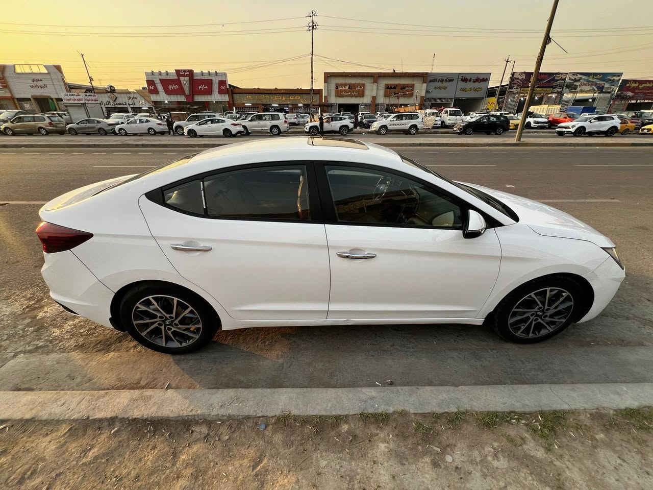 النترا 2020 خليجي فول مواصفات مكفوله من الصبغ بغداد باسمي سعرها 159بيها مجال قليل رقمي ***********
