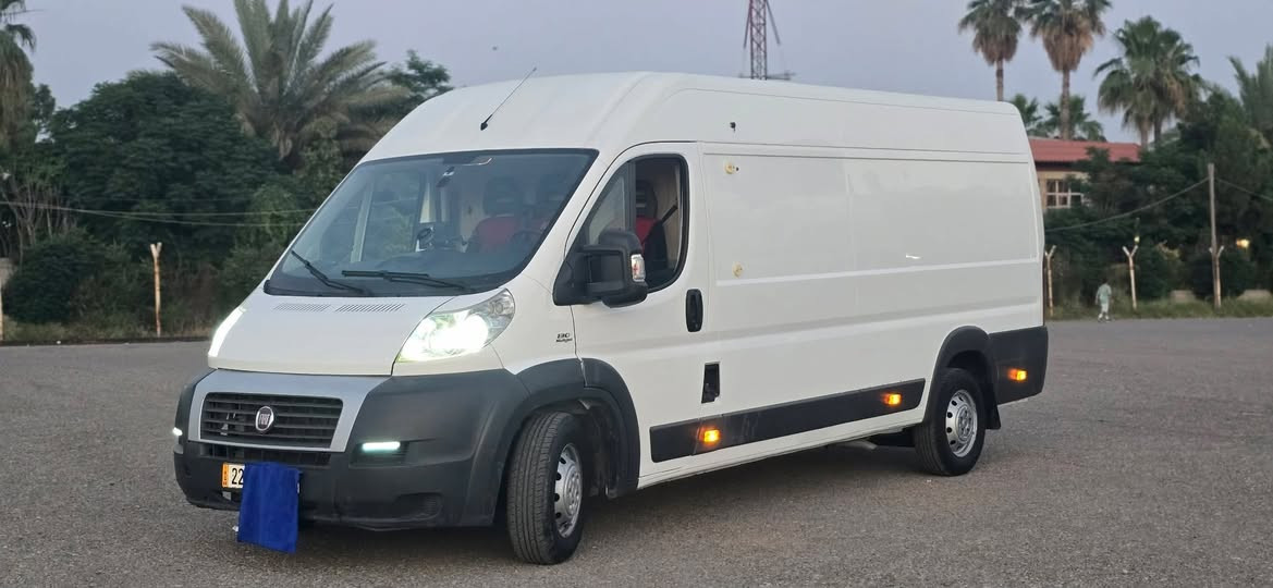 فيات كرفان كفالة عامة موديل 2015
fiat ducato maxi
محرك كاز
كير عادي 7 نمر
شاشة كامرة داش كام 
كفالة عامة 
ماشي 70 الف كيلو 
موجودة باربيل 
رقم اربيل باسمي 
***********
*********** أربيل, العراق
