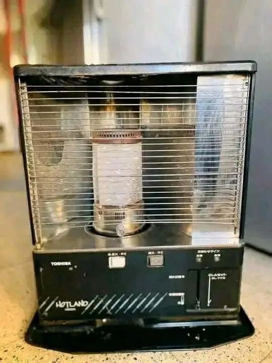 غراض منزليه للبيع باسعار مناسبه التواصل على الخاص عنوان الغراض موصل باقي الغراض ناشرتهم ع ستوري بحسابي التواصل على الخاص 
مندوبه مبيعات اعرض غراض منزليه بأسعار مناسبه مقابل عموله بسيطه


**إذا كنت صاحب هذا الإعلان وتريد حذفه لأي سبب، رجاءا أرسل رسالة إلى الدعم الفني**