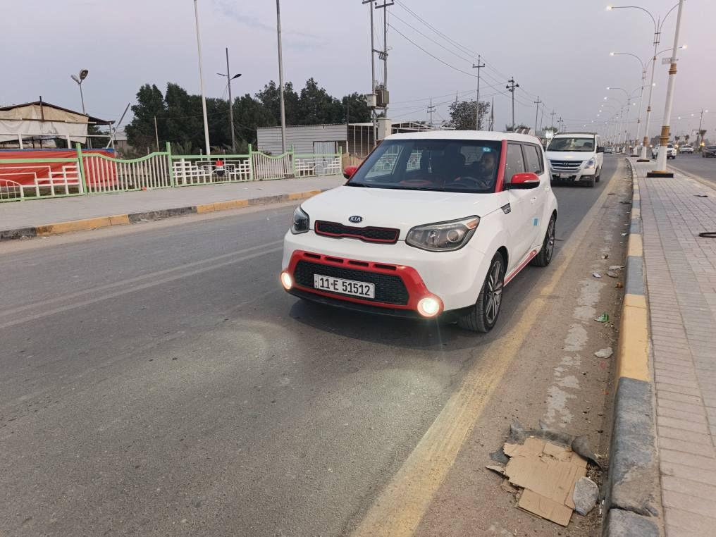 سلام عليكم
كيا صول 2014 بغداد دولي 
 سيارة جهازة من كل شيء 
 مكانه سماوة 
 ب اسمي 
صور حادث مرفقه بالصور 
 وبية رشات صبغ بالجهتين 
105 بيه مجال
*********** السماوا, المثنى
