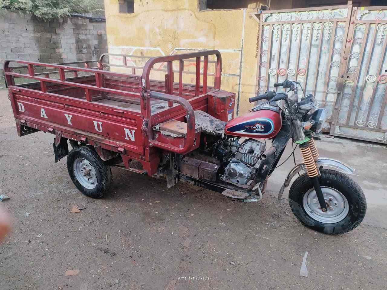 سلام عليكم ستوته داي وان 19 ركبه شاصي مكفولات  اوراق اصولي مكاني بغداد الشعب حي الجزائر ***********
