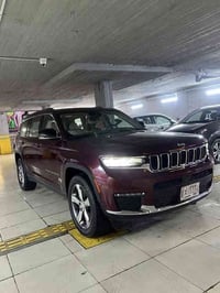 جيب شيروكي خليجي لمتدد موديل 2021 الشكل الجديد  7 راكب فول مواصفات   ك...