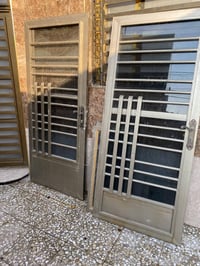 أبواب عدد 4  بدون جر جوبة  شغل فول أبواب تكمة اخون سعر الباب الوحد 80 ...