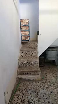 نجف حي الثورة • ٩٠م • غرفة وصالة