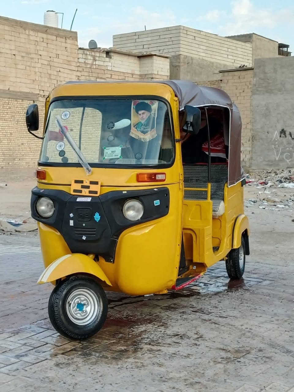 السلام عليكم تكتك موديل 2019 للبيع رقم وسنوية بسمي مداور ثاني يوم رقم نجف نكليزي بيهة مكينة 20 مصبوغة عام لجمالية مكفولة من الضربة معمرة خياساتهة كلهة شلعتهة تخبل مكينتهة ستوهة مجفتة السعر 6.500 ستة ونص وبيهة مجال لطيبين التواصل عل رقم ***********
