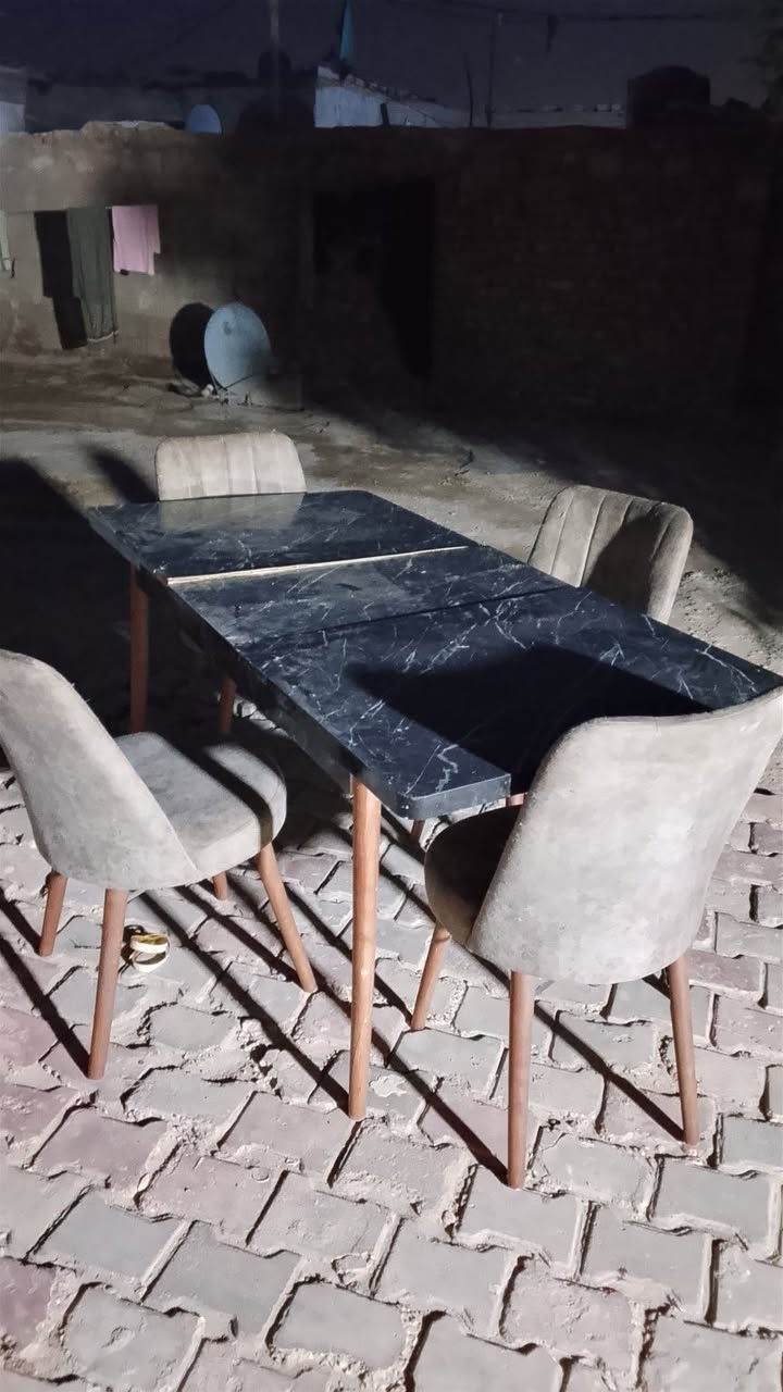 ميز طعام مع كراسي اربعه سعر 100وبيه مجال كربلاء حي سلام


**إذا كنت صاحب هذا الإعلان وتريد حذفه لأي سبب، رجاءا أرسل رسالة إلى الدعم الفني**