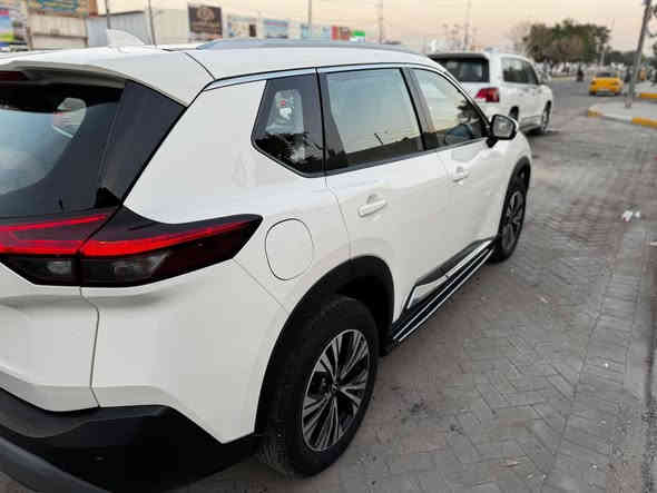 � نيسان X-Trail 2024 فول فول
الحالة: ضمان شركة السور + عقد صيانة مجاني
عداد المسافة: 18,000 كم

السعر 45 مليون 🔥🔥

المواصفات:

 • 🔘 بصمة تشغيل وفتح أبواب
 • 🔘 كشنات جلد مشمشي + كهربائية + تبريد وتدفئة
 • 🔘 7 ركّاب
 • 🔘 كاميرات 360°
 • 🔘 فتحة سقف بانوراما
 • 🔘 وباقي مواصفات الفوووول

📞 للاستفسار:
حسن – ***********
