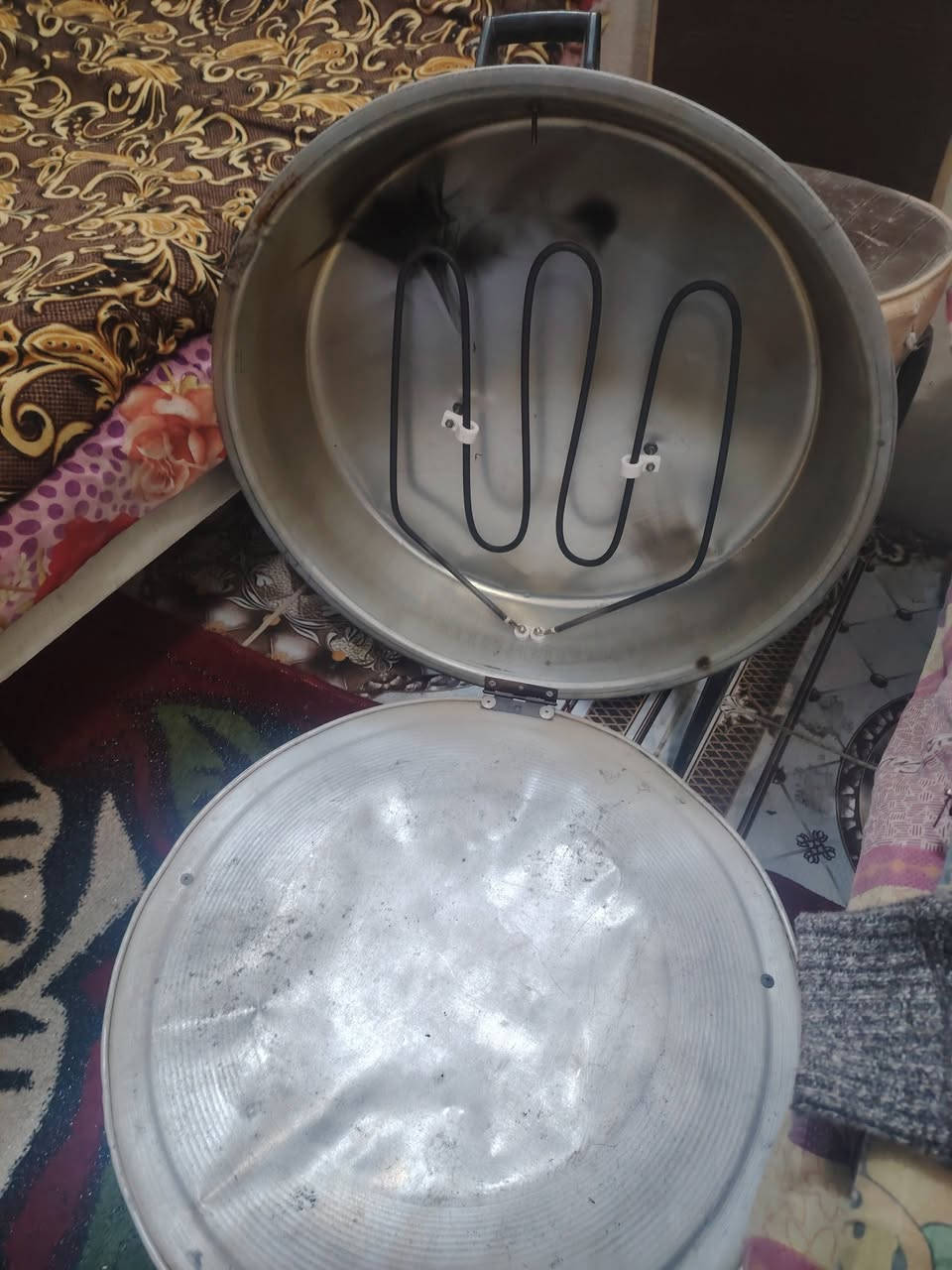 السلام عليكم تنور كهربائي دبل هيتر للبيع
كليجه
كيك
خبز
معجنات بشكل عام كلشي يخبز
شغال كلشي مابي والله شاهد اشتريته ما استعملته
سعره ١٥ الف مكاني ديالى حي المعلمين ***********
