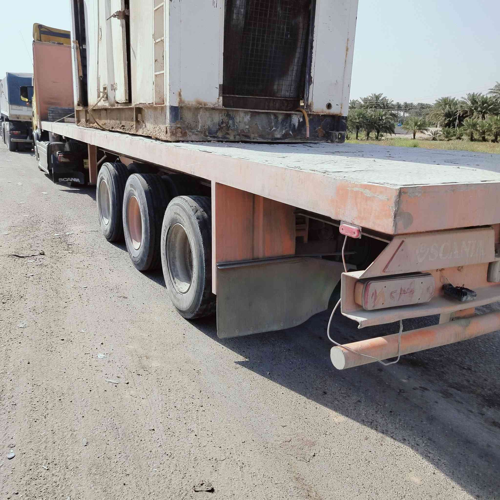 السلام عليكم عربانه حداديه للبيع شاصي 16 دناكير 14 جاهزه للعمل الاستفسار ***********
