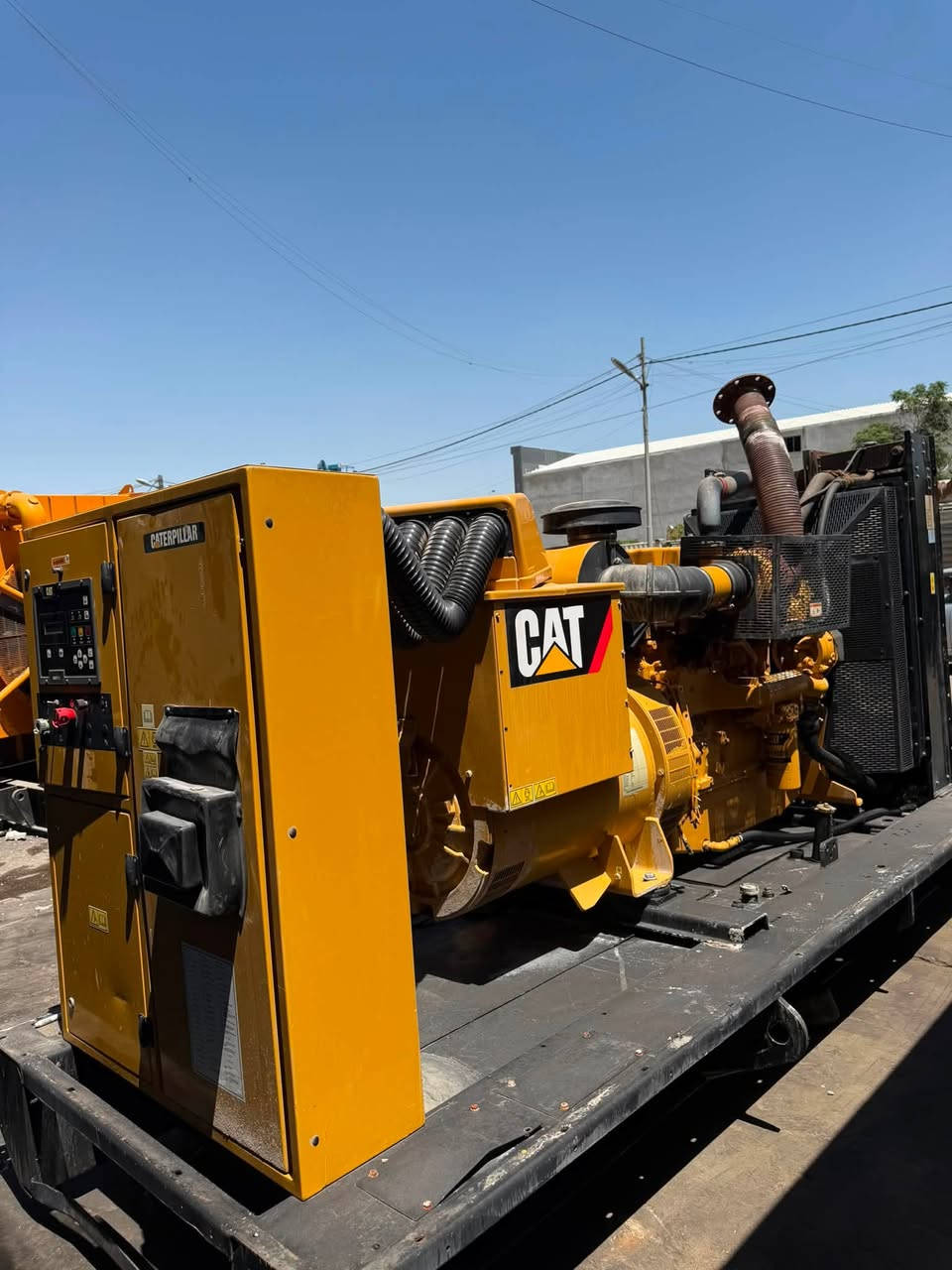 CAT3015
500KVA
***********
***********
