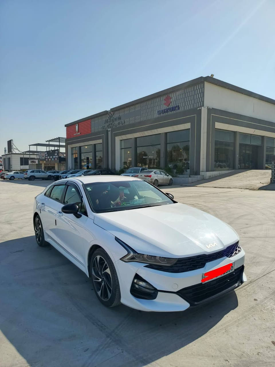 سيارة k5 موديل 23 وأرد أمريكي توربو رقم اربيل ماشية29الف السيارة وضع شركة بيع او مراوس معk5 موديل 25 خليجي الحادث مرفق بالسونار الشراي يجي خاص او يتصل على الرقم***********
