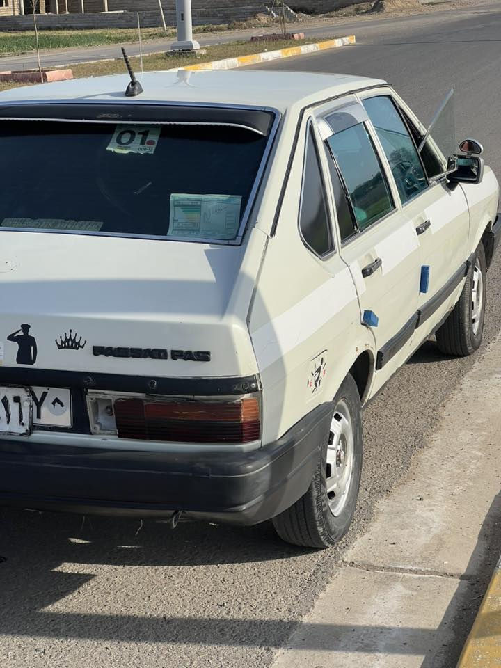 @برازيل موديل ١٩٨٧
محرك نضيف
كير نضيف
صدر تعبان امامي خلفي نضيف
شرط التحويل
سياره حلوه
مسجل شغال 
كهربائيات كلها شغاله من الايت لل بك
تواير ٤ جدد حته السبير جديد
مكان السياره البوعجيل 
السعر ٢٠ وبيها مجال 
***********تصال عل صاحبه👉🏿
