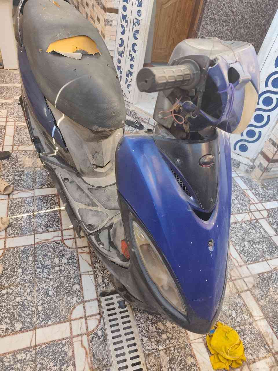 سلام عليكم جي فور للبيع دراجه جنت تاركه عوزها نواقص بسيطه مكينه حلوه (مامفتوحه) السعر 200 مكاني التضحية شارع العياده


**إذا كنت صاحب هذا الإعلان وتريد حذفه لأي سبب، رجاءا أرسل رسالة إلى الدعم الفني**