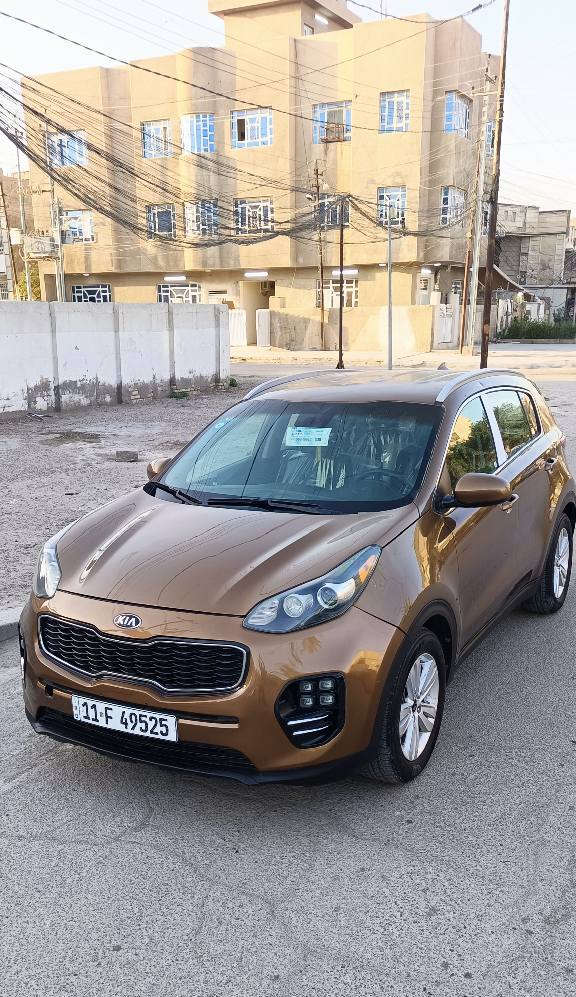 السلام عليكم 
كيا سبورتج موديل 2018 وارد امريكي حادث بنيد فقط وبارد بل جاملغ الامامي بدون ايرباك  
بدون دواخل  لون ذهبي مميز السياره ماشيه 95m  السياره على وضع الشركه مابيهه اي نقص 
مكينه كير ما مفتوحات على وضع الشركه 
مكينه 4سلندر 2.4 نضام ايكو وسبورت ونورمل
رقم بغداد النكليزي بسمي سنويه مجدده2031
مكان السياره بغداد المشتل.السعر (145) $
لستفسار اتصال على الرقم *********** بغداد, العراق

