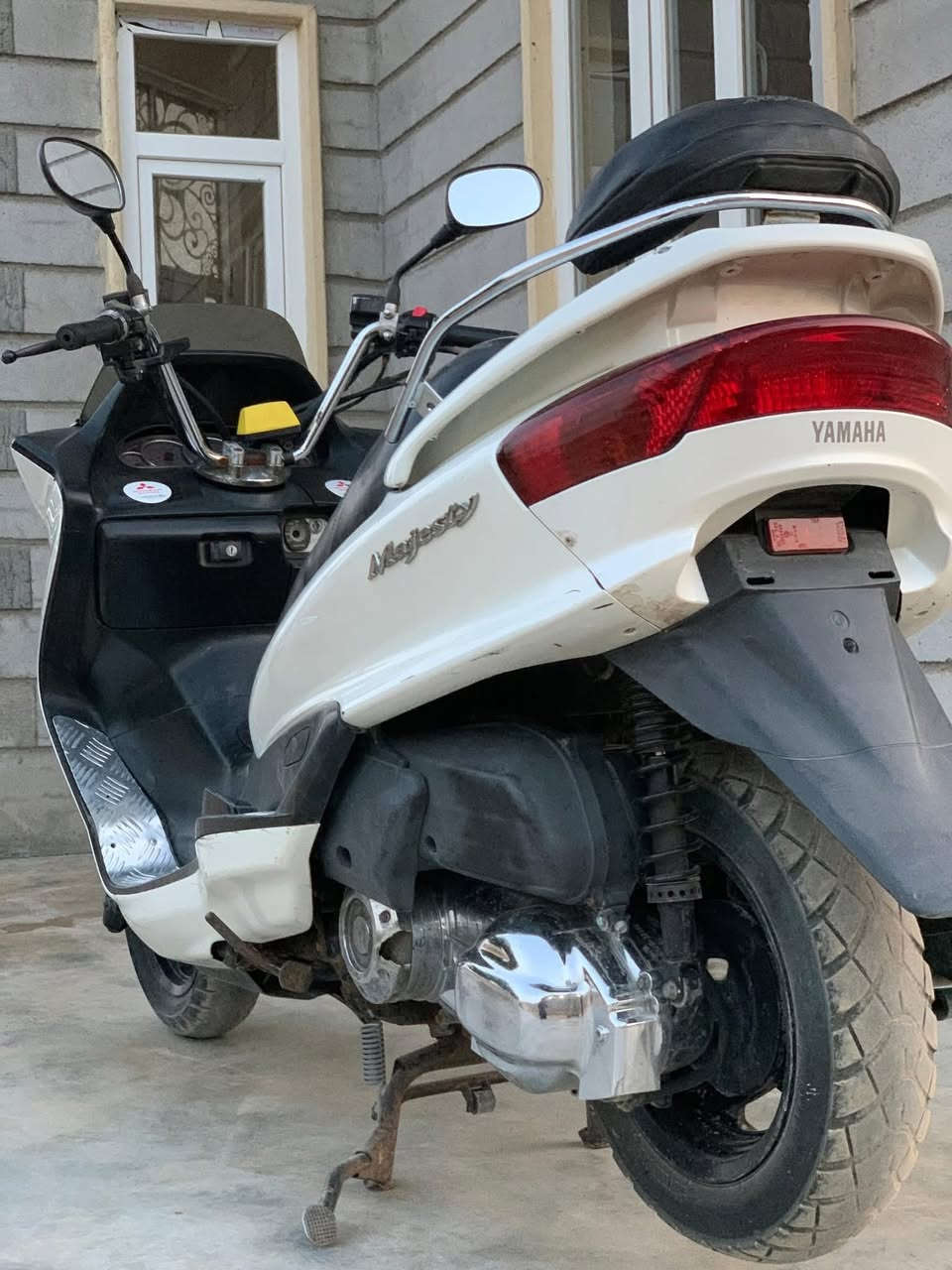 السلام عليكم.
ماطور ماجستا دبل رون 
نضيف  مكينة معمرة جديد 
زوج تايرات جدد 
باتري جديد 
دبلات امامي جدد 
ماطور جاهز من كل الجهات 
السعر 750
#الموصل


**إذا كنت صاحب هذا الإعلان وتريد حذفه لأي سبب، رجاءا أرسل رسالة إلى الدعم الفني**