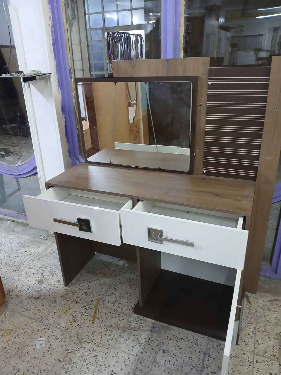 ميز تواليت تكمه تركي اخو الجديد ٨٠ الف بغداد, العراق


**إذا كنت صاحب هذا الإعلان وتريد حذفه لأي سبب، رجاءا أرسل رسالة إلى الدعم الفني**