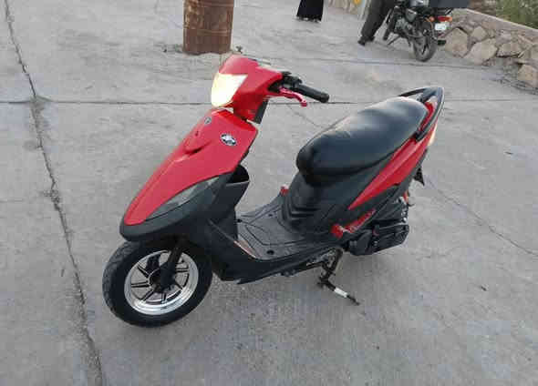 سلام عليكم دراجه ماكس عدله للبيع 
دراجه مامفتوحه مبدل بيه فقط ولفات 
كهربائيات شغاله من طول لطول 
السعر 650وبيه مجال 
المكان المجر الكبير 
الاتصال ع رقم ***********
