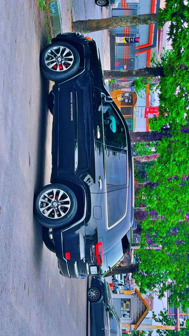 2017لمتيدفول مواصفات 
3قتع صبوخ بدون داخل بدن صانصي
175كم ماشيه 
سنوي جديد 
سعر:215$
***********واتس اب 
شمالي  
سليماني .رانيه
