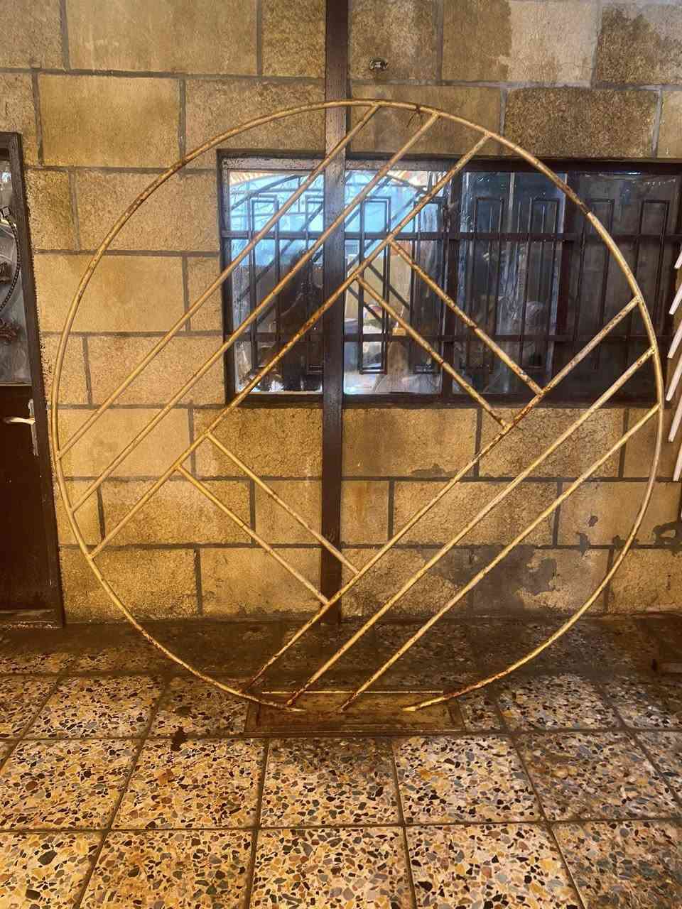 السلام عليكم ستاند دائري شغل نجار تكمه يحتاجله فقط صبغ ب ٢٠ فقط


**إذا كنت صاحب هذا الإعلان وتريد حذفه لأي سبب، رجاءا أرسل رسالة إلى الدعم الفني**