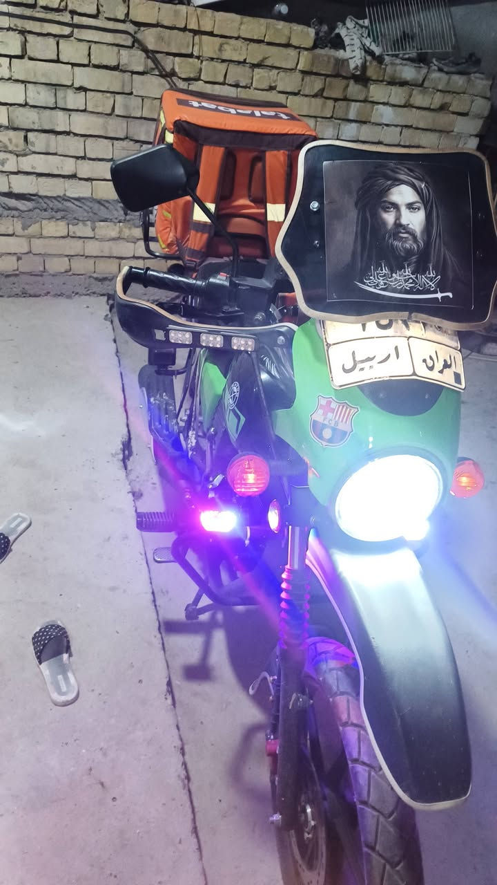 سلام عليكم دراجه دايوان جبلي للبيع والله العظيم خير من الله ما متعوبه مكينه 200sمكاني شهداء البياع بس رقمه عربي اربيل مو ب اسمي ب اسم الشركه تروح تحوله ثاني يوم سعره 2450 بيه مجال حك الجيه رجائن ال مو شراي لا يدخل رقمي ***********
