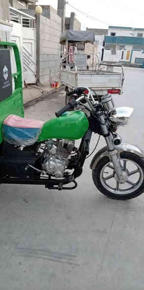 ستوته مرتبه ومحرك نظيف كلش ستوته كلش مرتبه وكهربائيات شغاله بس مصبوغه أخضر سعر 750بي مجال بسيط كلش حك جيه رقم ***********
