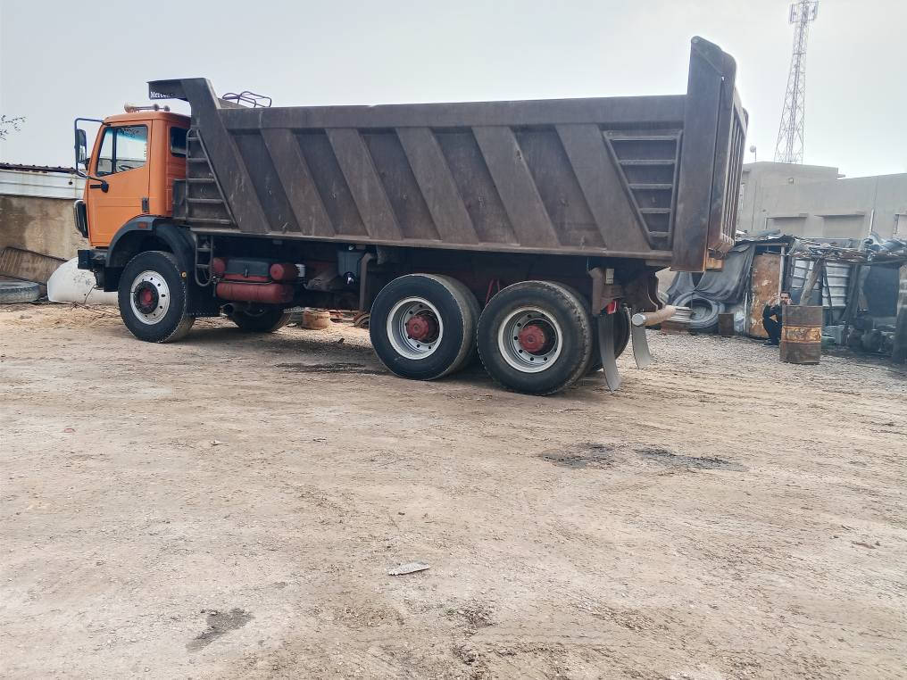 سلام عليكم البي البيع  مكفوله كفاله عامه  موديل 93,    ***********الستفسار
