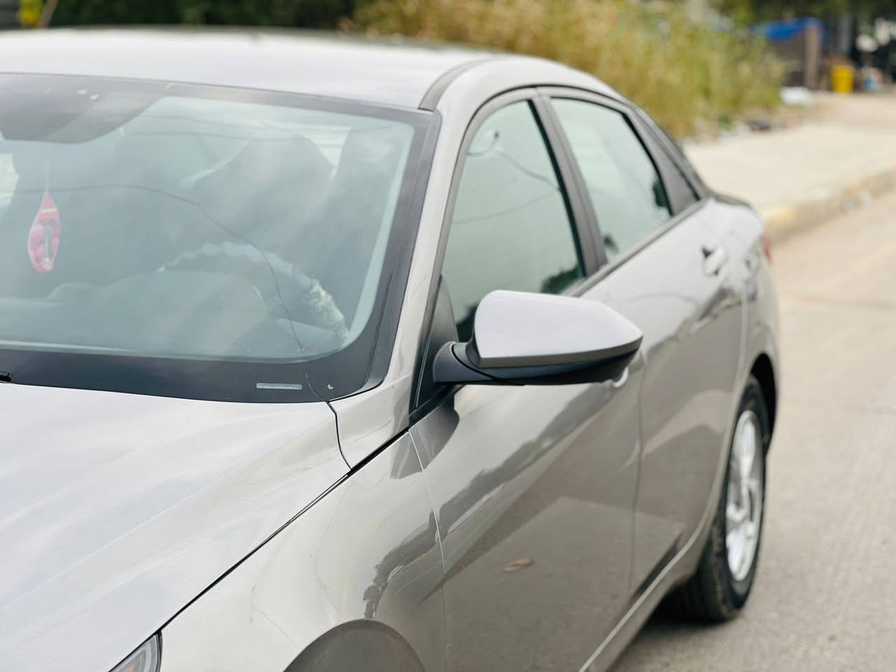 النترا 2021
ماشيه 68 الف
رقم بغداد 
تحكمات 
حساسات 
توقف ذاتي 
السيارة خير من الله 
صور الحادث موجوده بالمنشور 
السعر 150 مجال بسيط
‏‪***********‬‏
