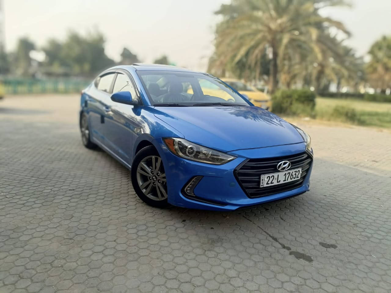 سلام عليكم النترا 18فول مواصفات  رقم اربيل بأسمي سيارة جديده ماشية 114 حادثها فقط بنيد صور الحادث بالمنشور مابيها لابارد ولاطخه السعر 130 وبيها مجال مكاني بغداد الحرية رقمي***********
