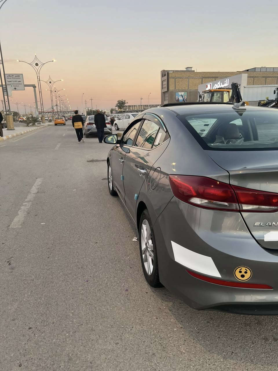 السلام عليكم النتره خليجي موديل ٢٠١٨ فول مواصفات واحد على واحد كفاله عامه ماعدى شخط بارد بل باب الخلفي  بسعر مناسب غير متواجد على الفيس ***********
